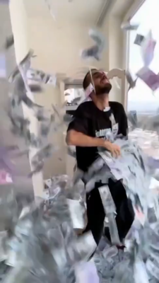 890