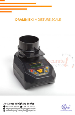 Dramniski moisture scale with jug 1 jpg