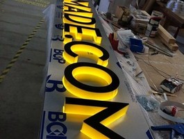 2eac39f8944071a50dd1f9f40335557b